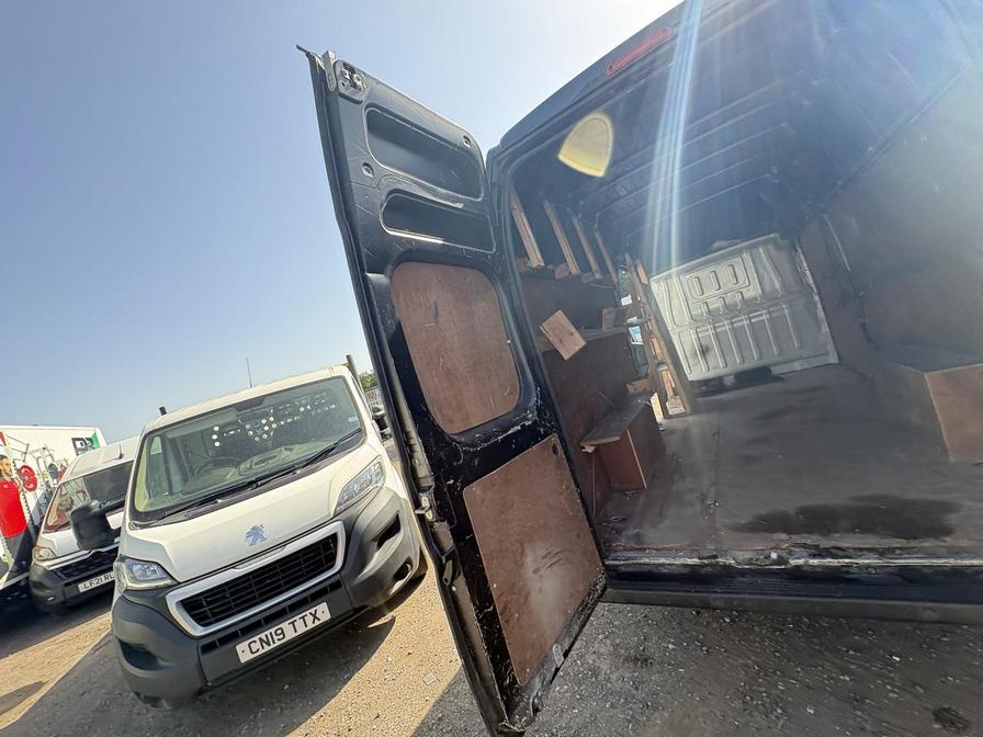 2020 Citroen Relay – Model: Relay 35 Heavy L4H3 Enterprise Blue HDi S/S – LB20VXY