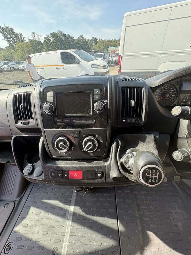 2021 Citroen Relay – Model: Relay 33 L1H1 Enterprise Blue HDi S/S – FY70FXM