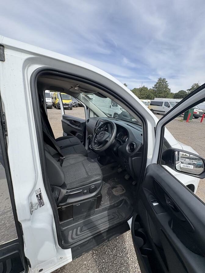 2020 Mercedes-Benz Vito – Model: Vito 114 Progressive CDi – WN70YNW