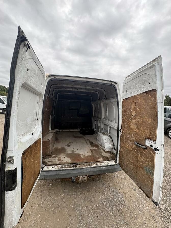 2007 Ford Transit – Model: Transit 85 T260 FWD – KC57GWG