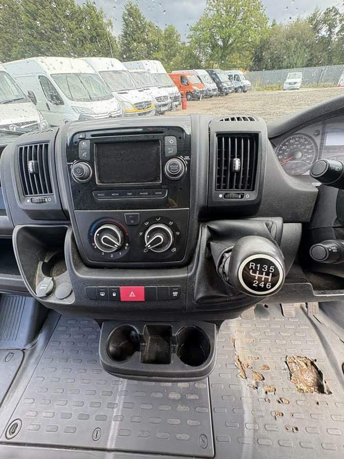2018 Citroen Relay – Model: Relay 35 L2H1 Enterprise Blue HDi – WV68WMW