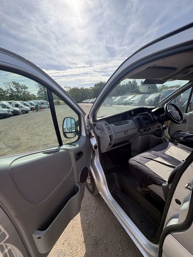 2012 Renault Trafic – Model: Trafic SL27 dCi – WG61MXV