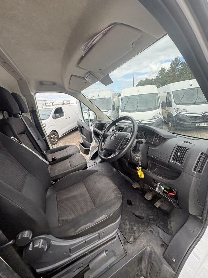 2022 Vauxhall Movano – Model: Movano L2H2 F3500 Dynamic TD S/S – DE22MHM