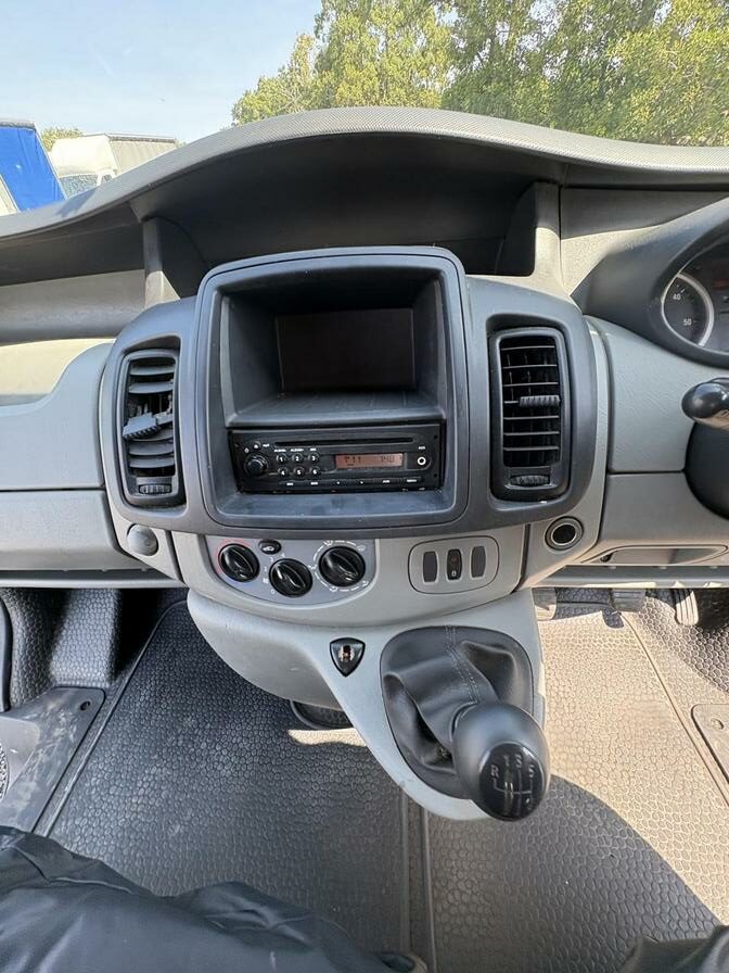 2012 Vauxhall Vivaro – Model: Vivaro 2700 CDTi 113 SWB – EA12LZX