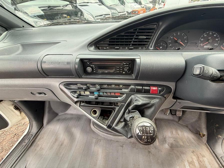 2004 Peugeot Expert – Model: Expert 900 HDi – LN04VWU