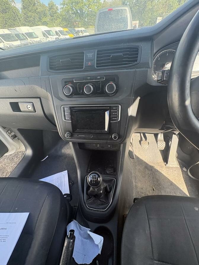 2016 Volkswagen Caddy MaxI – Model: Caddy Maxi C20 Highline TDI – RX66NLE