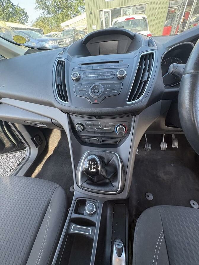 2016 Ford C-Max – Model: C-Max Zetec T – LD66XMF