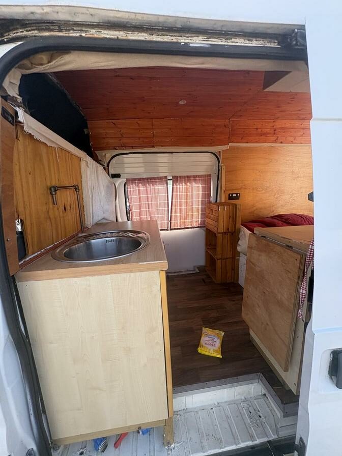 2009 Ford Transit – Model: Transit 100 T350 LWB RWD – SB09FPG