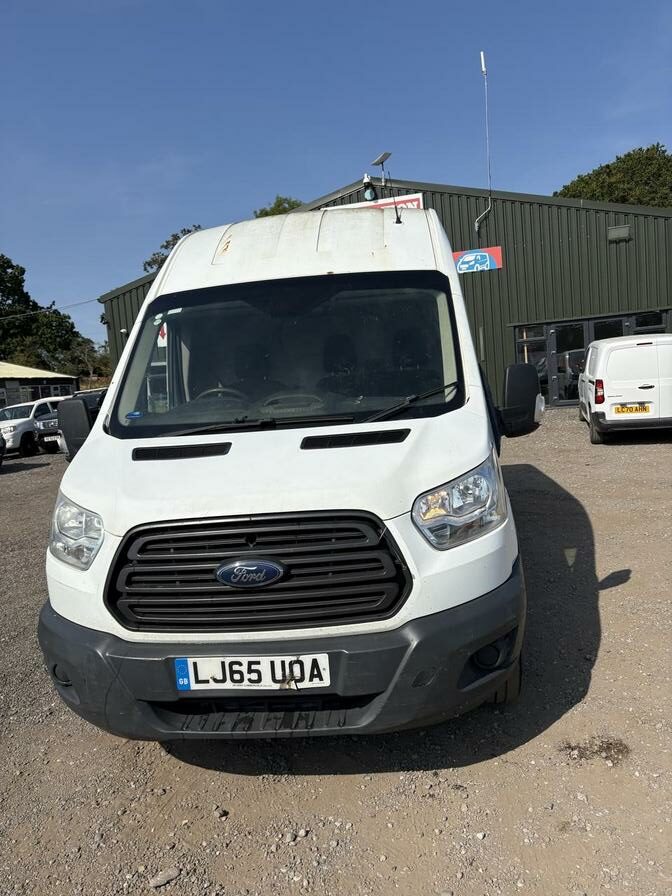 2015 Ford Transit – Model: Transit 350 – LJ65UOA