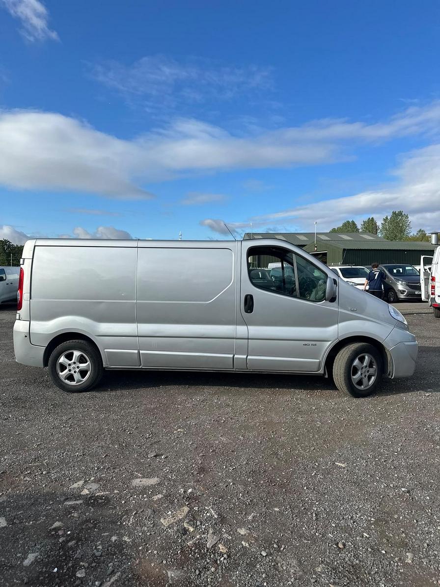 2013 Renault Trafic – Model: Trafic LL29 Sport dCi – GF63GRX