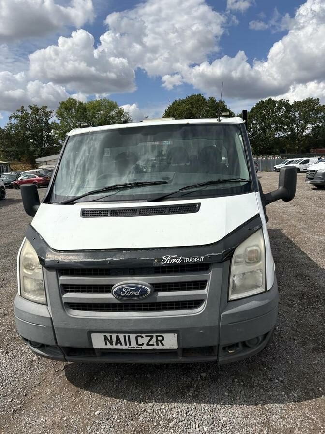 2011 Ford Transit – Model: Transit 140 T350 MWB Limited Double Cab – NA11CZR
