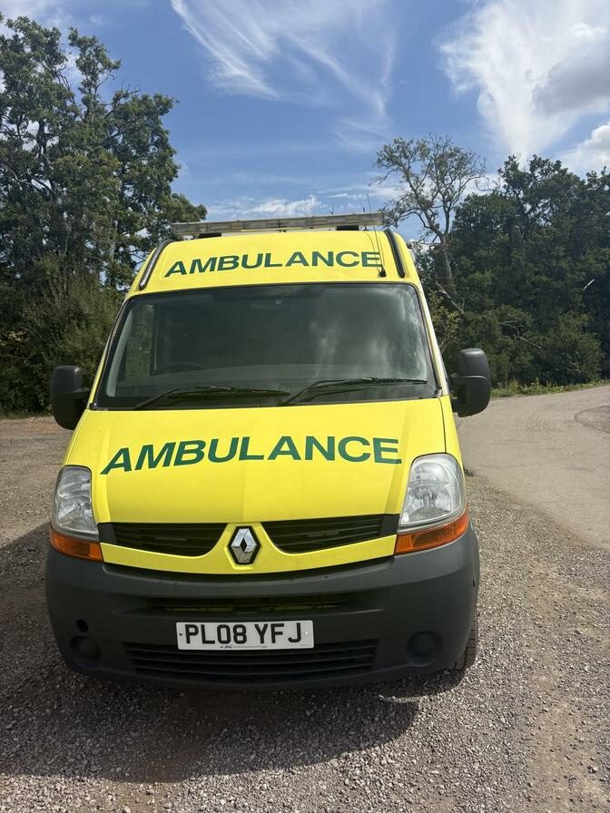 2008 Renault Master – Model: Master 100.35 LWB – PL08YFJ