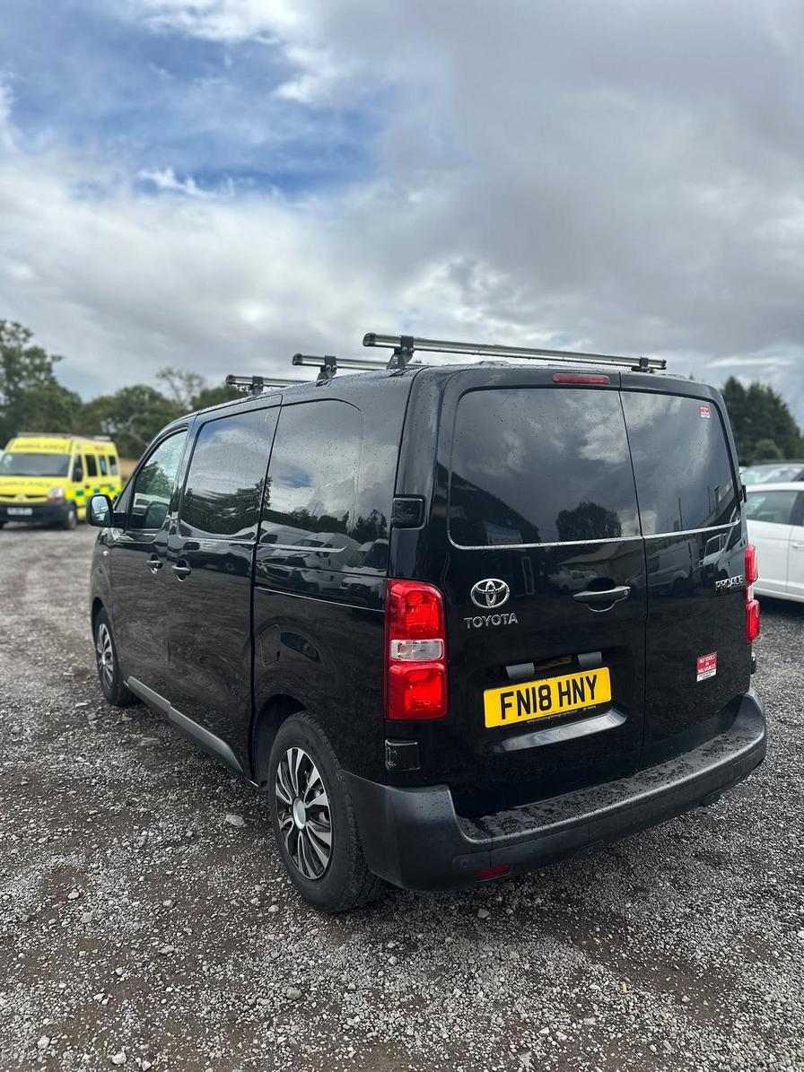 2018 Toyota Proace – Model: Proace Base – FN18HNY