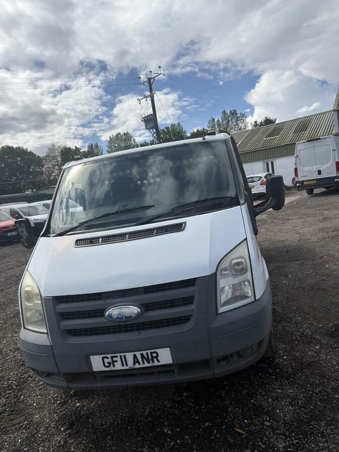 2011 Ford Transit – Model: Transit 115 T330 SWB Limited RWD – GF11ANR