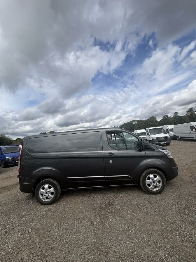 2018 Ford Transit Custom – Model: Transit Custom 290 Limited – KT18URO