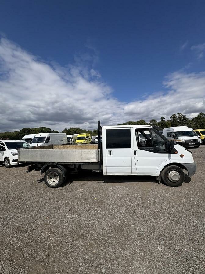 2007 Ford Transit – Model: Transit 100 T350 LWB Double Cab RWD – NJ57YRN