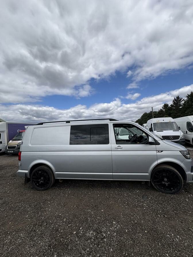 2018 Volkswagen Transporter – Model: Transporter T30 Highline TDI BlueMotion Technology – W5NRB/NXZ2303