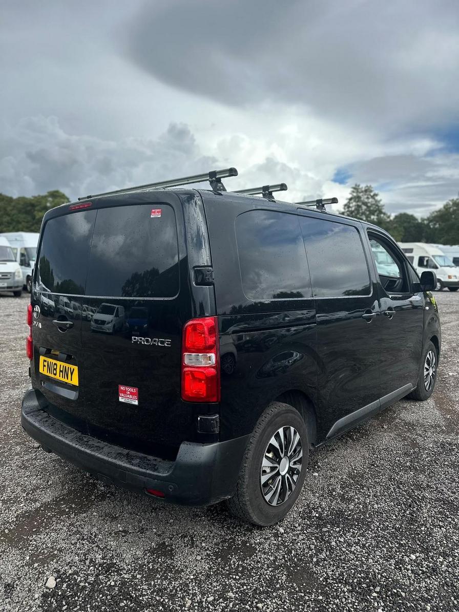 2018 Toyota Proace – Model: Proace Base – FN18HNY