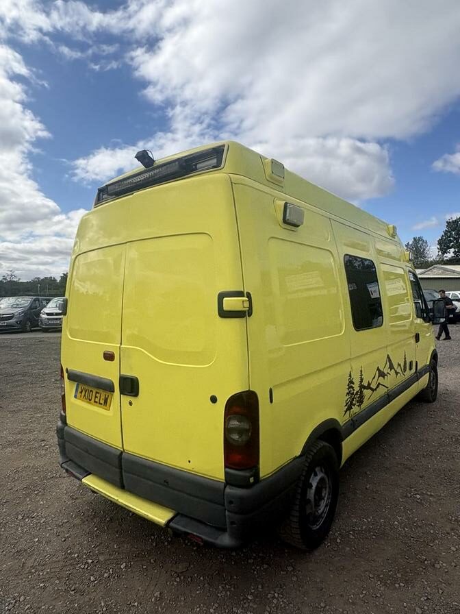 2010 Vauxhall Movano – Model: Movano 3500 CDTi LWB – YX10ELW