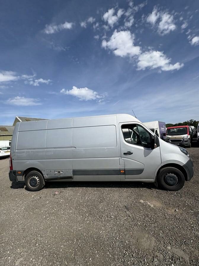 2020 Vauxhall Movano – Model: Movano L3H2 F3500 CDTi – DP70FZF