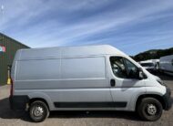 2019 Peugeot Boxer – Model: Boxer 335 Professional L2H2 Blue HDi – OE19RFZ