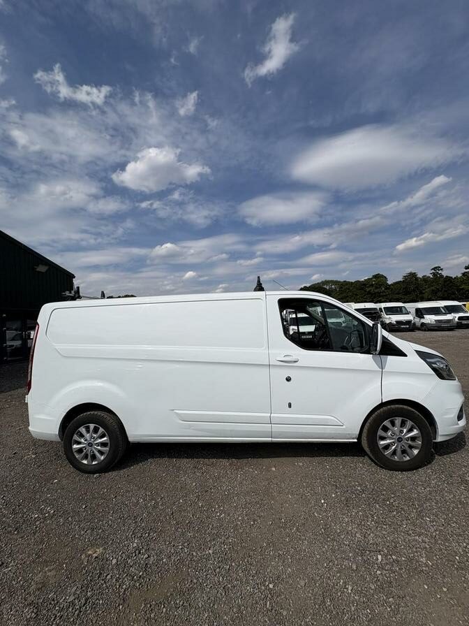 2019 Ford Transit Custom – Model: Transit Custom 300 Limited Edition Auto – HR19NFF