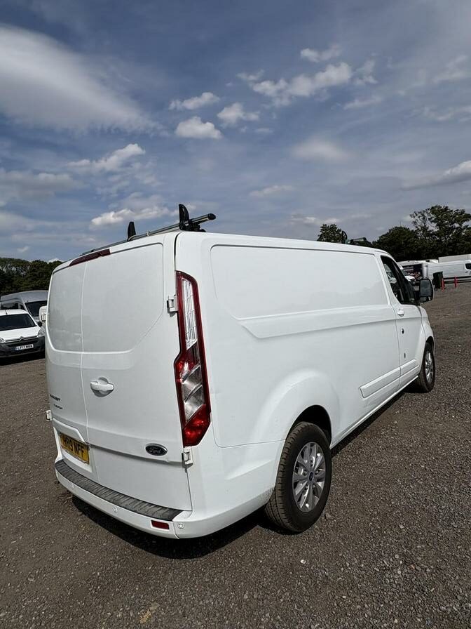 2019 Ford Transit Custom – Model: Transit Custom 300 Limited Edition Auto – HR19NFF