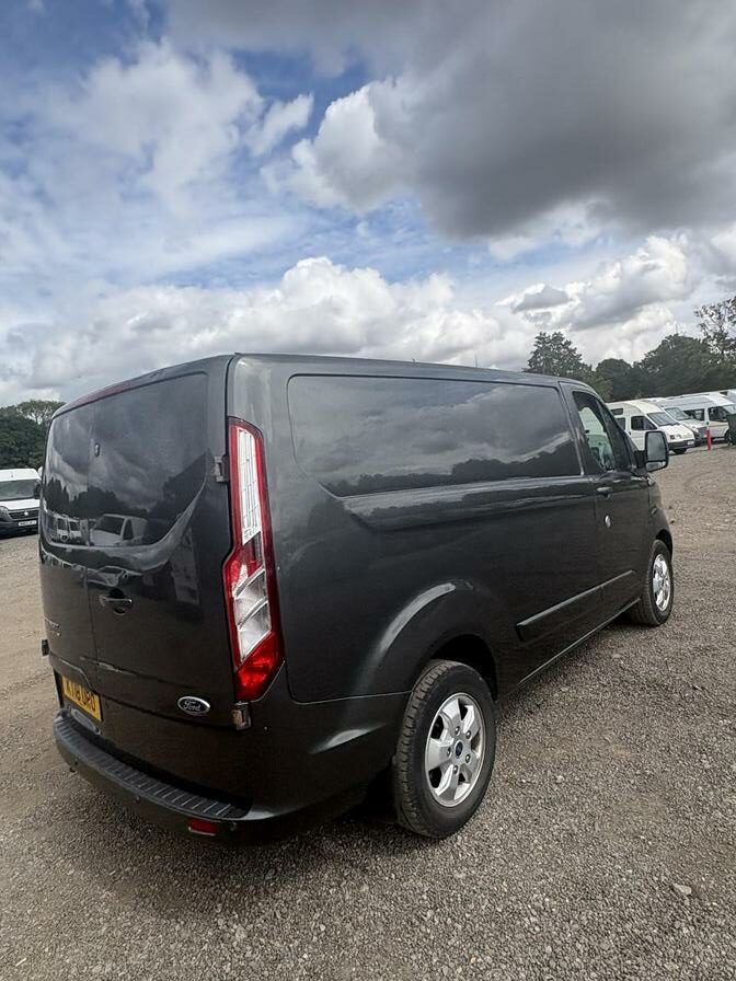 2018 Ford Transit Custom – Model: Transit Custom 290 Limited – KT18URO