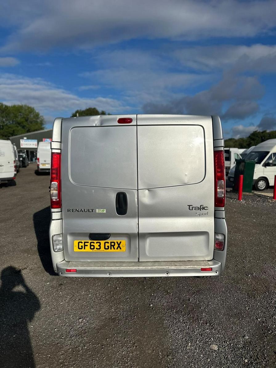 2013 Renault Trafic – Model: Trafic LL29 Sport dCi – GF63GRX