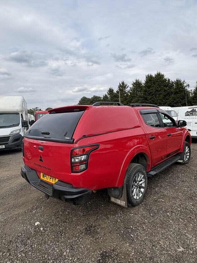 2017 Mitsubishi L200 – Model: L200 Barbarian DI-D Auto – WP17PYY
