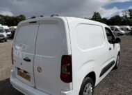 2019 Vauxhall Combo – Model: Combo 2000 Sportive S/S – DU19LKF