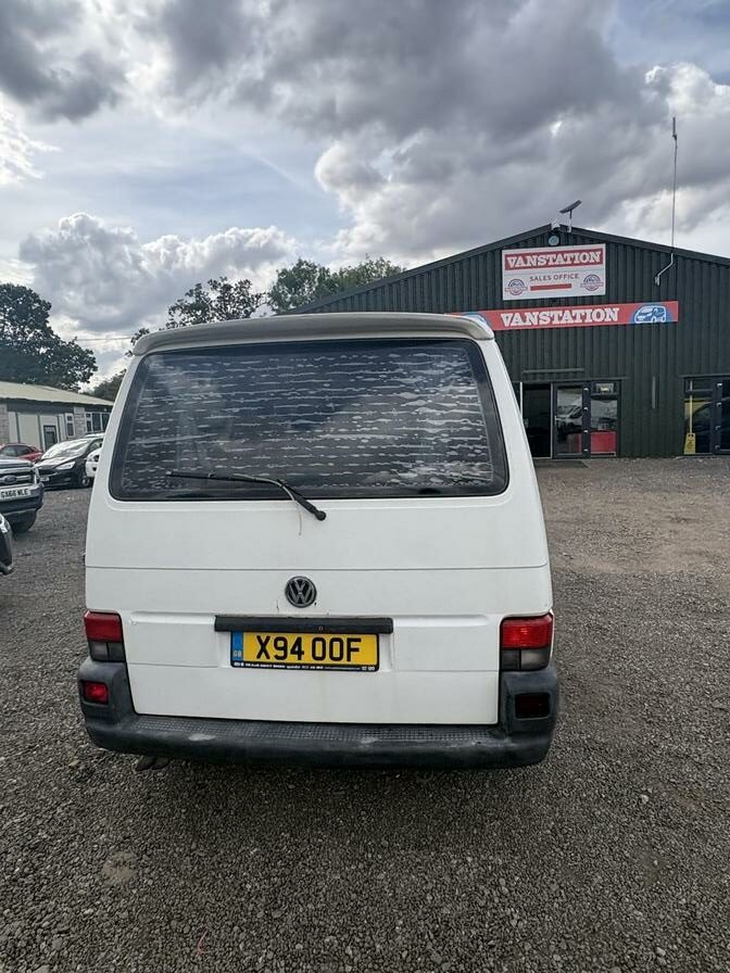2000 Volkswagen Transporter – Model: 800 Special TD SWB – X94OOF