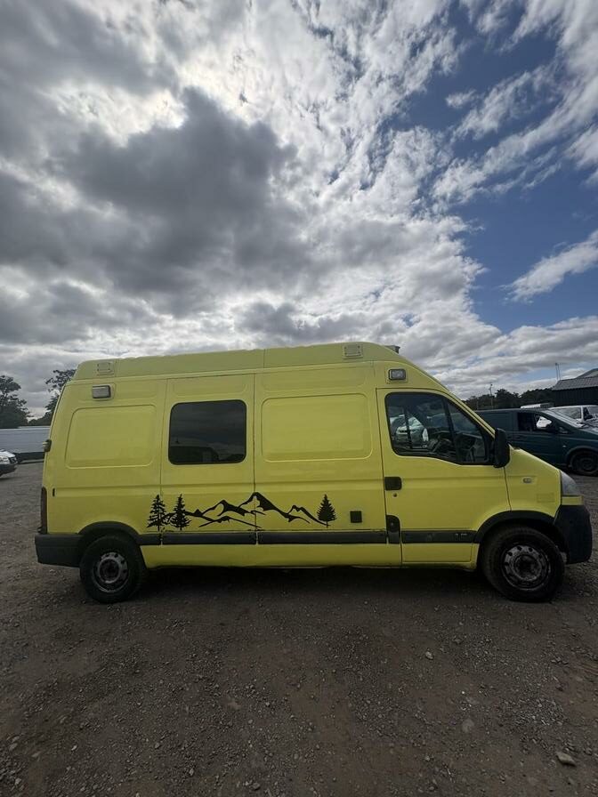 2010 Vauxhall Movano – Model: Movano 3500 CDTi LWB – YX10ELW