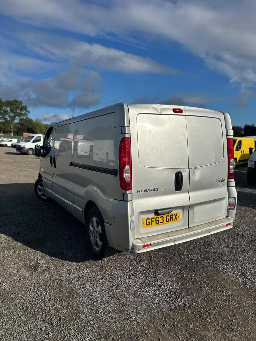 2013 Renault Trafic – Model: Trafic LL29 Sport dCi – GF63GRX