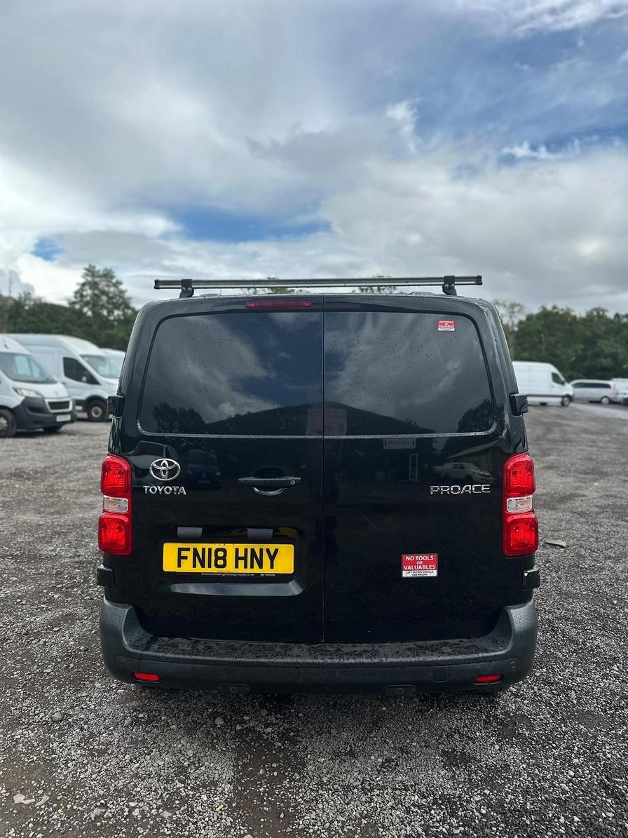 2018 Toyota Proace – Model: Proace Base – FN18HNY