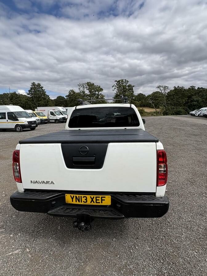 2013 Nissan Navara – Model: Navara Tekna dCi Auto – YN13XEF