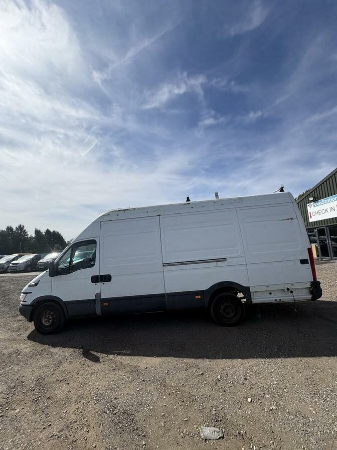 2006 Iveco Daily – Model: Daily 35 S14 LWB – BU06OEY