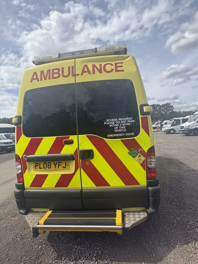 2008 Renault Master – Model: Master 100.35 LWB – PL08YFJ