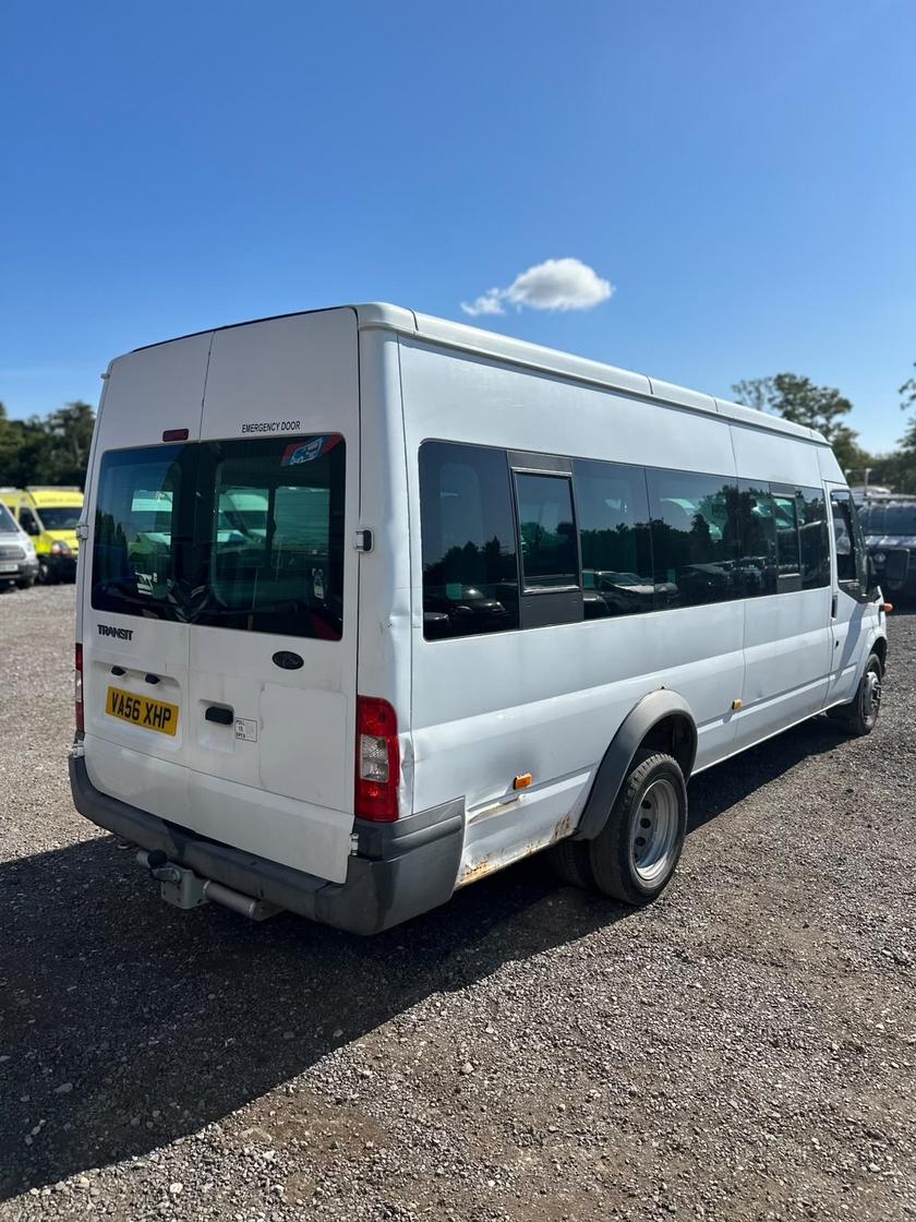 2006 Ford Transit – Model: Transit 100 17-Seat RWD – VA56XHP