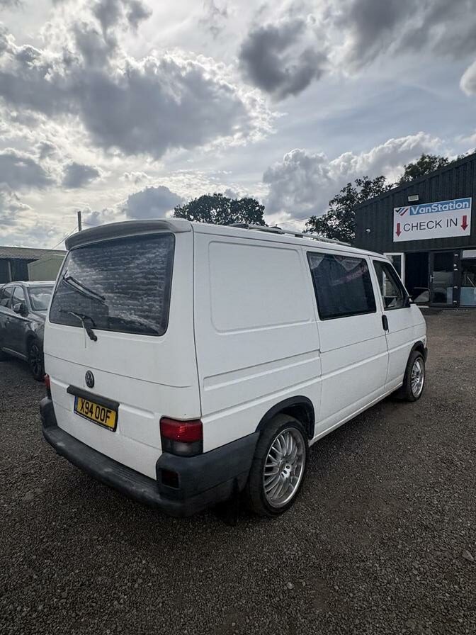 2000 Volkswagen Transporter – Model: 800 Special TD SWB – X94OOF