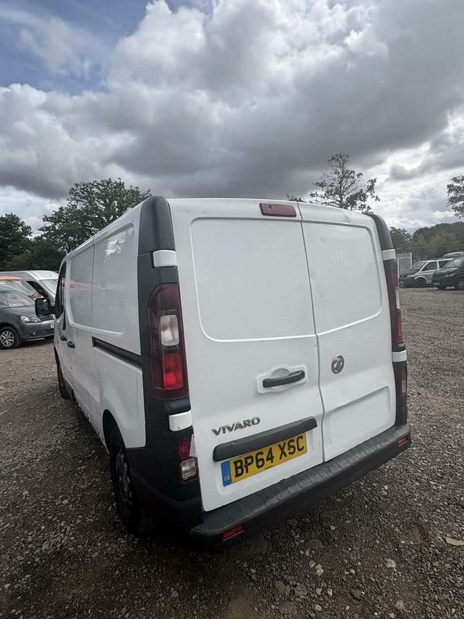 2015 Vauxhall Vivaro – Model: Vivaro  2700 CDTI – BP64XSC