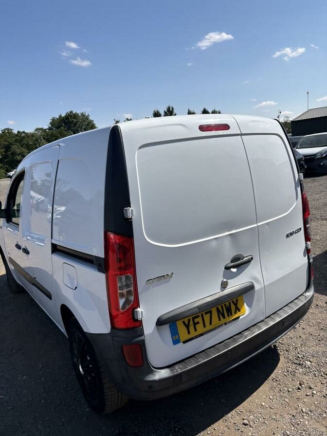 2017 Mercedes-Benz Citan – Model: Citan 109 CDi BlueEfficiency – YF17NWX
