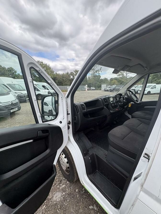 2022 Vauxhall Movano – Model: Movano L2H2 F3500 Dynamic TD S/S – DE22MHM