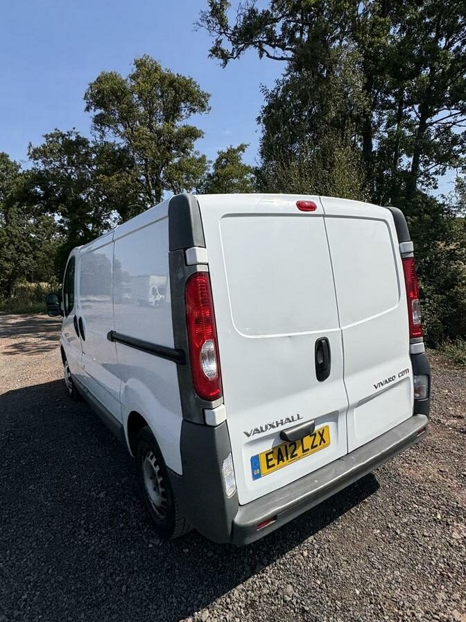 2012 Vauxhall Vivaro – Model: Vivaro 2700 CDTi 113 SWB – EA12LZX