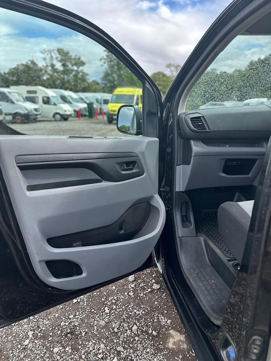 2018 Toyota Proace – Model: Proace Base – FN18HNY