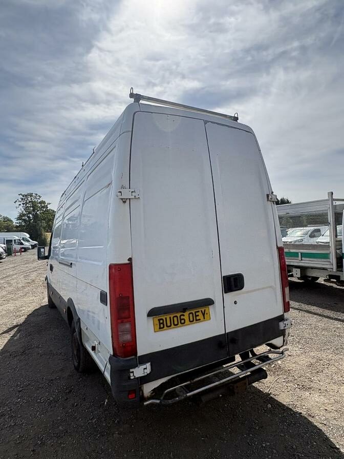 2006 Iveco Daily – Model: Daily 35 S14 LWB – BU06OEY