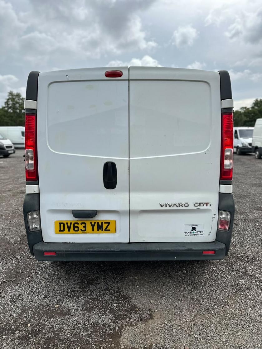 2013 Vauxhall Vivaro – Model: Vivaro 2900 CDTi LWB – DV63YMZ
