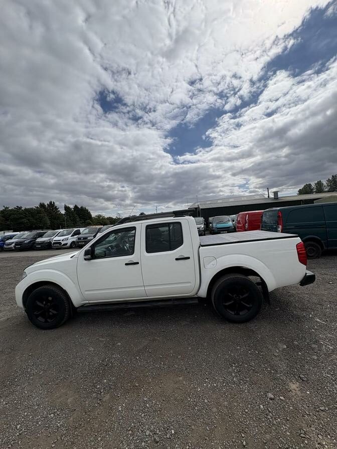 2013 Nissan Navara – Model: Navara Tekna dCi Auto – YN13XEF