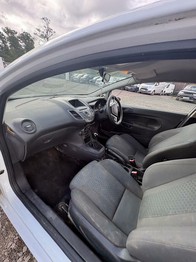 2014 Ford Fiesta – Model: Fiesta Base TDCi – DY14URK