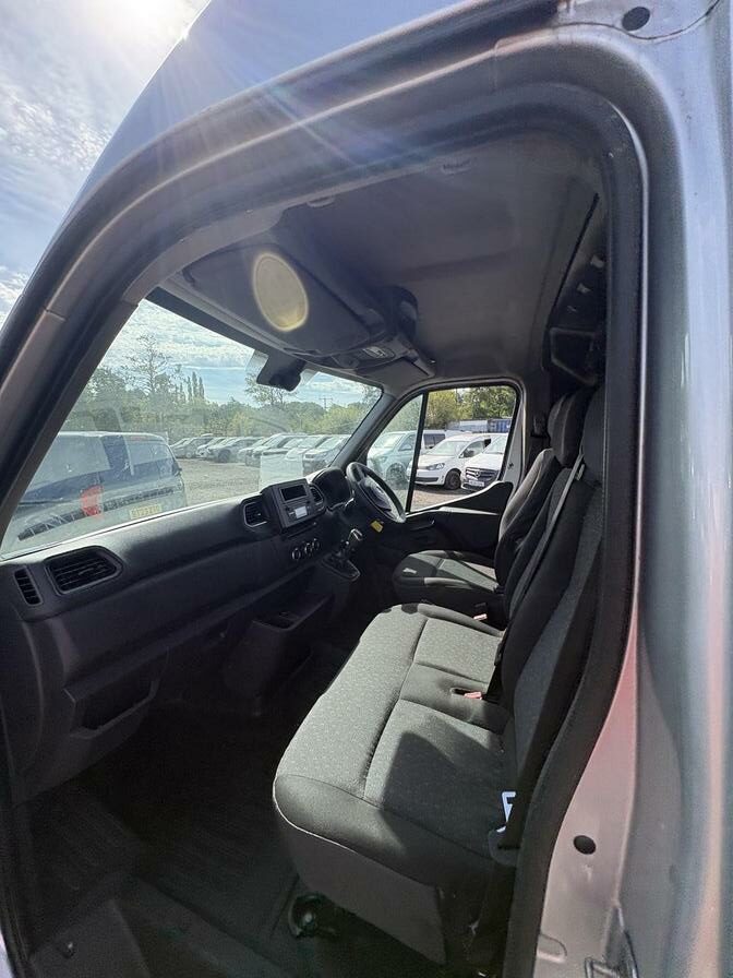2020 Vauxhall Movano – Model: Movano L3H2 F3500 CDTi – DP70FZF